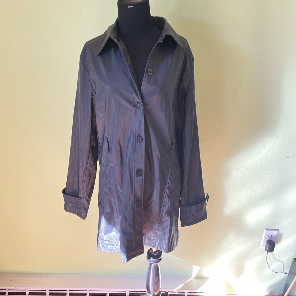 VTG Y2K RAVE BLACK SHINY BUTTON UP MATRIX JACKET SIZE LARGE CYBER GOTH CLUB